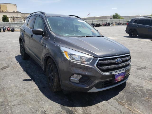 FORD ESCAPE SE 2018 with VIN 1FMCU0GDXJUB07900 - Photo from auction