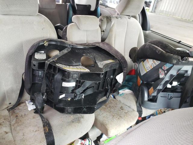 Photo 6 from auction – 2013 TOYOTA SIENNA LE with VIN 5TDKK3DC4DS347049