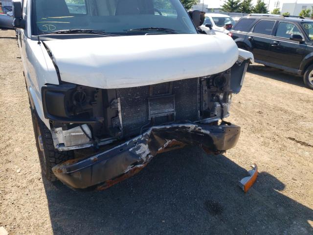Photo 9 from auction – 2011 CHEVROLET EXPRESS G2 with VIN 1GCWGFFAXB1100872