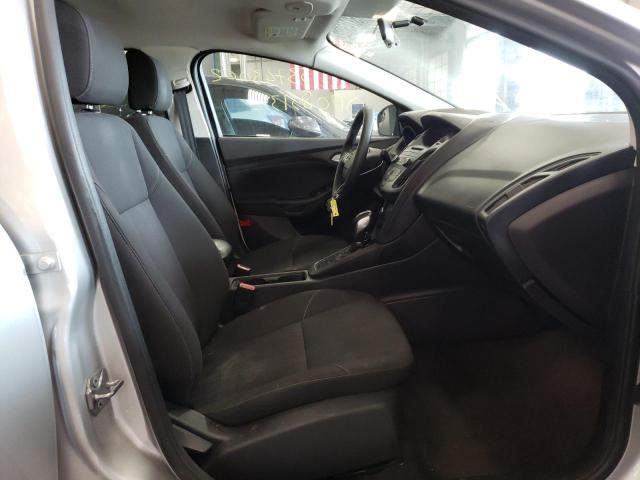 Photo 5 from auction – 2015 FORD FOCUS SE with VIN 1FADP3K27FL223856