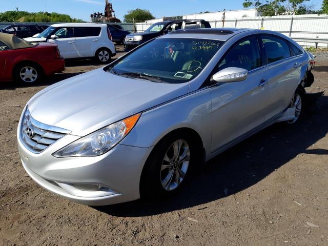Photo 2 from auction – 2013 HYUNDAI SONATA SE with VIN 5NPEC4AC3DH633999
