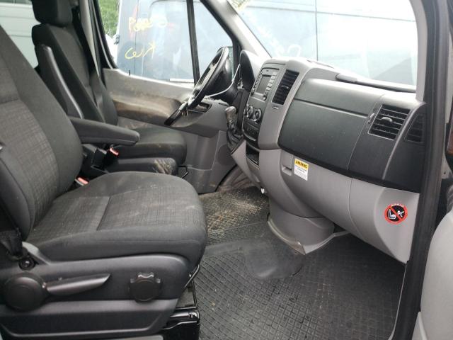 Photo 5 from auction – 2015 MERCEDES-BENZ SPRINTER 2 with VIN WDZPE8CC0FP170119
