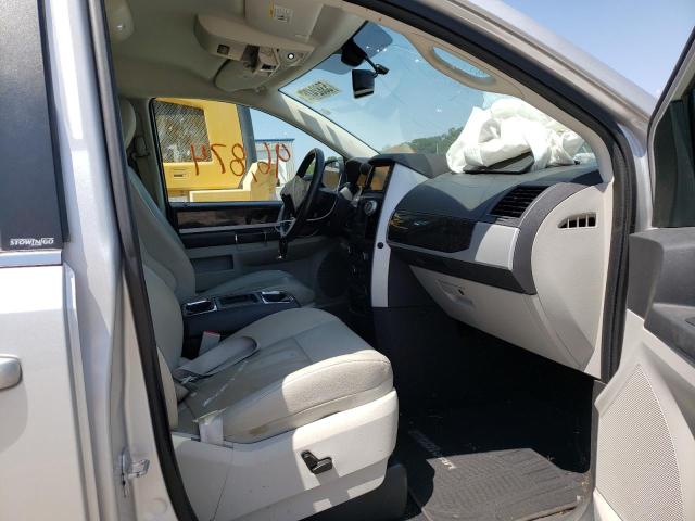 Photo 5 from auction – 2010 DODGE CARAVAN with VIN 2D4RN5DX1AR174635