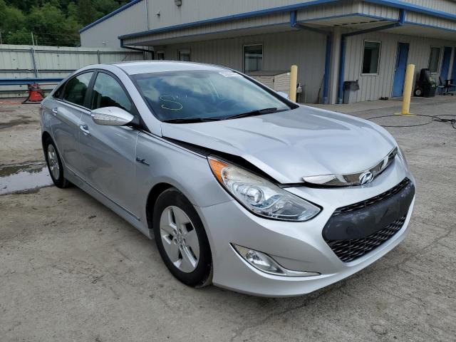 HYUNDAI SONATA HYB 2011 with VIN KMHEC4A47BA004657 - Photo from auction