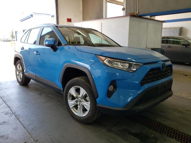 TOYOTA RAV4 XLE 2021 with VIN 2T3P1RFVXMW244162 - Photo from auction