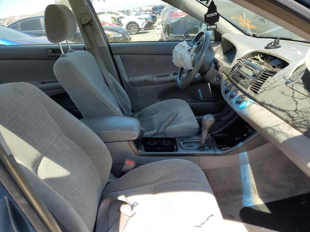 Photo 5 from auction – 2002 TOYOTA CAMRY LE with VIN JTDBE32K520121457