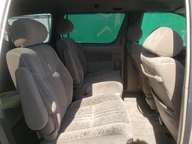 Photo 6 from auction – 2002 TOYOTA SIENNA LE with VIN 4T3ZF13C82U448745