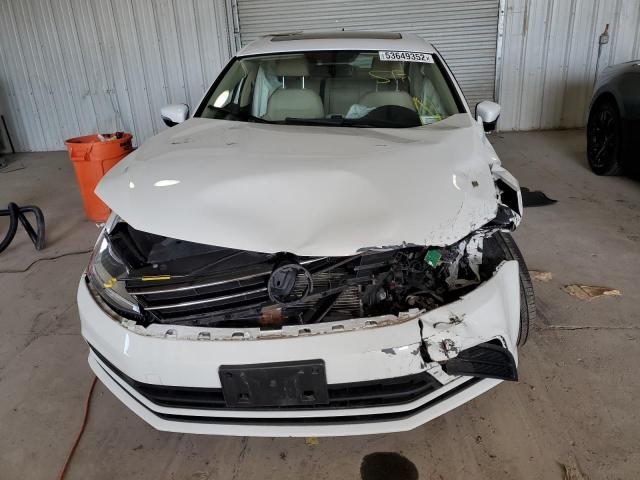 Photo 7 from auction – 2017 VOLKSWAGEN JETTA SE with VIN 3VWDB7AJXHM370342