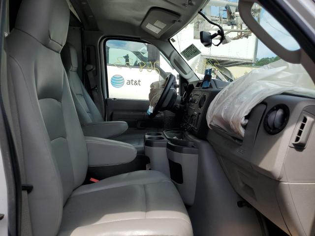 Photo 5 from auction – 2019 FORD ECONOLINE with VIN 1FDWE3F65KDC45375