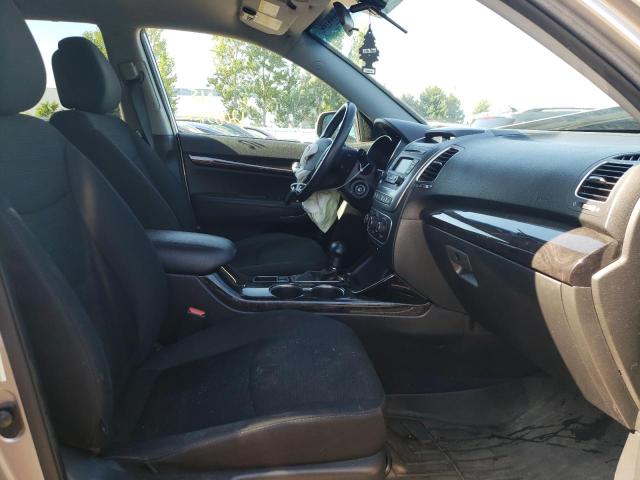 Photo 5 from auction – 2015 KIA SORENTO LX with VIN 5XYKTCA67FG601364