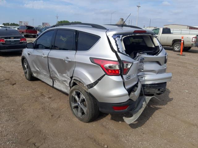 Photo 3 from auction – 2017 FORD ESCAPE SE with VIN 1FMCU9GD9HUA81708
