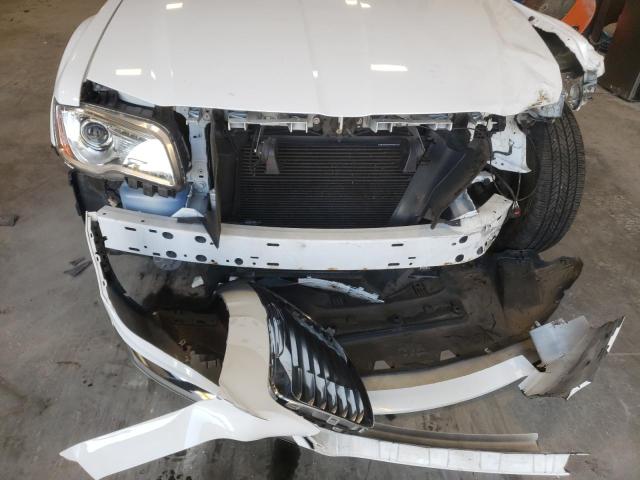 Photo 9 from auction – 2013 CHRYSLER 300 with VIN 2C3CCAAG4DH633788