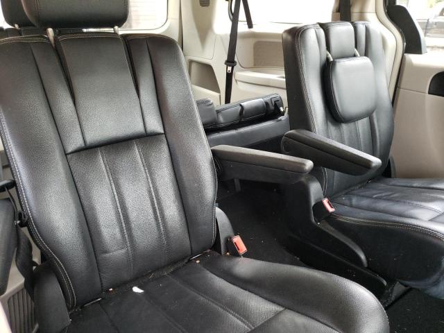 Photo 6 from auction – 2011 CHRYSLER TOWN & COU with VIN 2A4RR8DG2BR781710