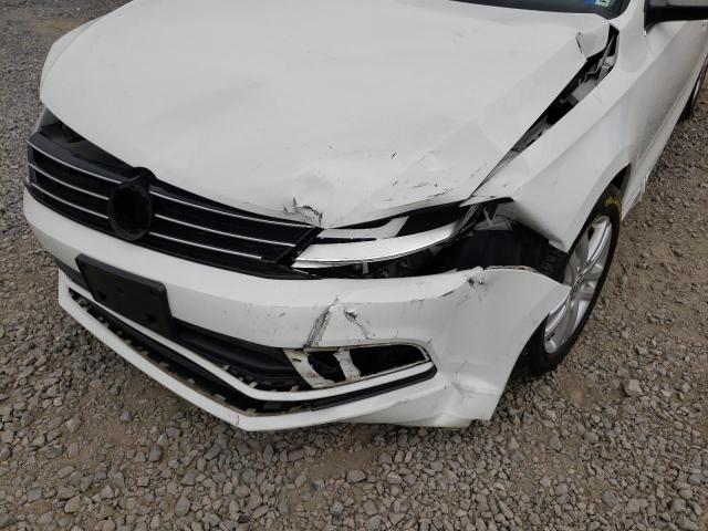 Photo 9 from auction – 2017 VOLKSWAGEN JETTA S with VIN 3VW2B7AJ8HM203887