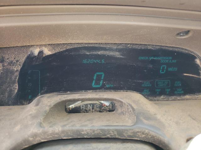 Photo 8 from auction – 1997 LINCOLN TOWN CAR E with VIN 1LNLM81W5VY672143
