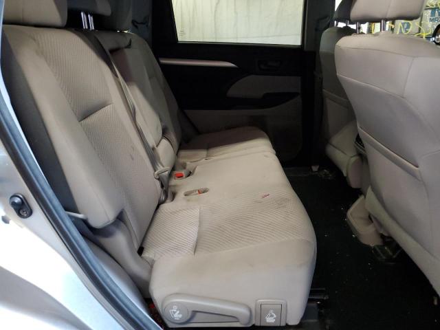 Photo 6 from auction – 2017 TOYOTA HIGHLANDER with VIN 5TDBZRFH6HS428065