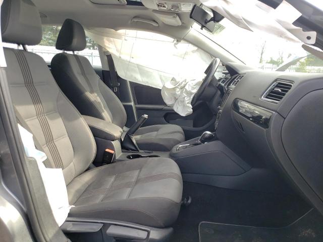 Photo 5 from auction – 2017 VOLKSWAGEN JETTA SE with VIN 3VWDB7AJ0HM310215