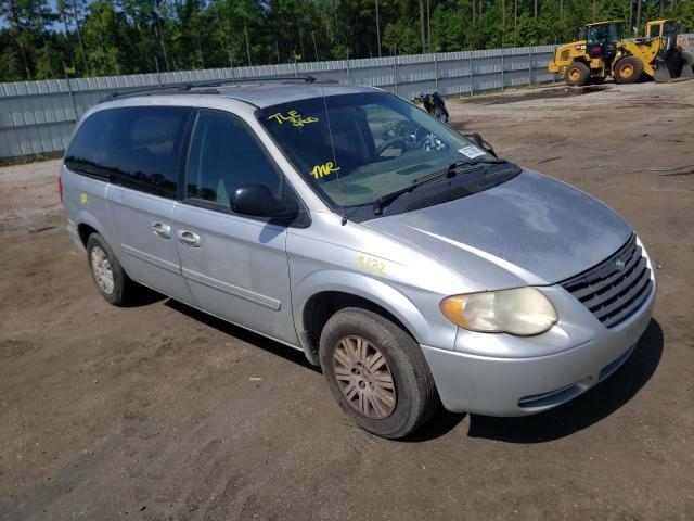 Photo 1 from auction – 2005 CHRYSLER TOWN & COU with VIN 2C4GP44R05R292109