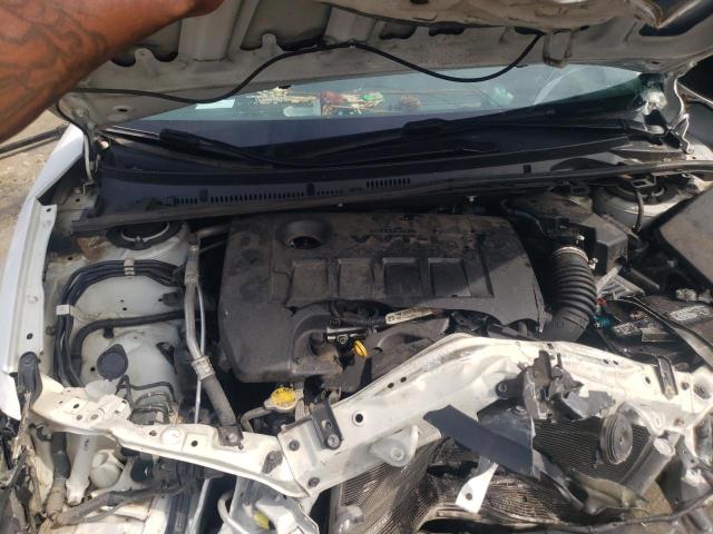 Photo 7 from auction – 2015 TOYOTA COROLLA L with VIN 2T1BURHE7FC477802