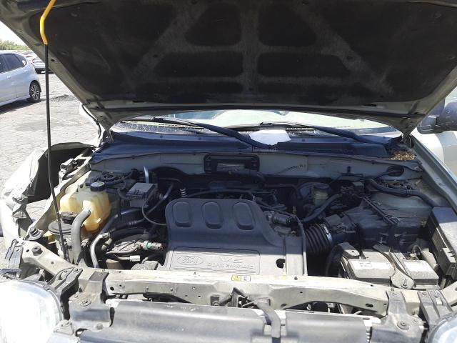 Photo 7 from auction – 2003 FORD ESCAPE XLT with VIN 1FMCU93183KB80195