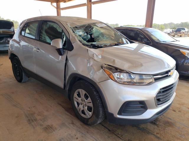 CHEVROLET TRAX LS 2017 with VIN 3GNCJKSB7HL227972 - Photo from auction