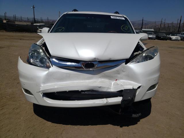 Photo 9 from auction – 2010 TOYOTA SIENNA XLE with VIN 5TDYK4CC1AS296459