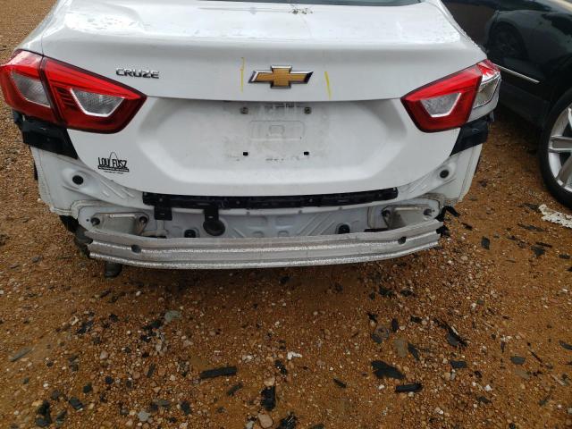 Photo 9 from auction – 2018 CHEVROLET CRUZE LS with VIN 1G1BC5SM5J7215565
