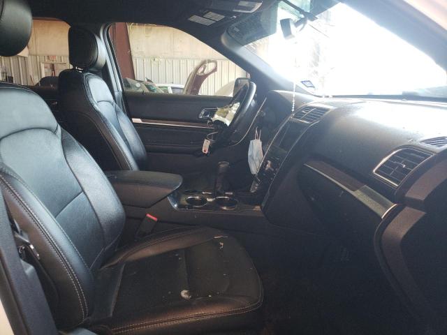 Photo 5 from auction – 2017 FORD EXPLORER L with VIN 1FM5K7F85HGC26944