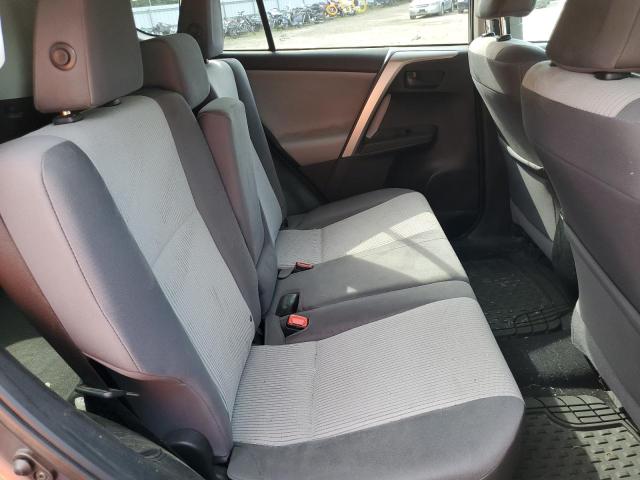 Photo 6 from auction – 2014 TOYOTA RAV4 LE with VIN 2T3BFREV0EW204851