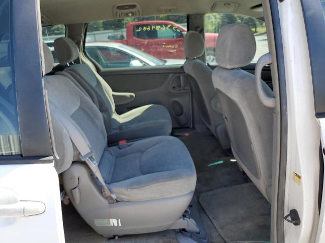 Photo 6 from auction – 2005 TOYOTA SIENNA CE with VIN 5TDZA23CX5S319190