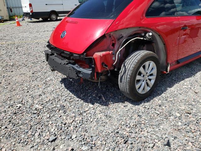 Photo 9 from auction – 2014 VOLKSWAGEN BEETLE with VIN 3VWF17AT5EM654356