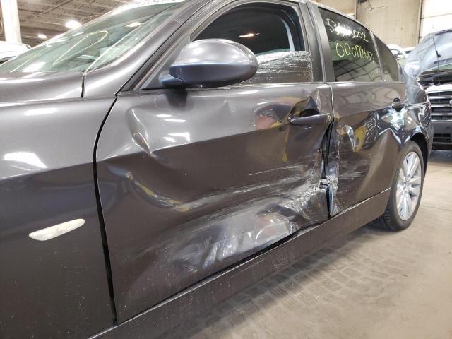 Photo 10 from auction – 2007 BMW 328 XI with VIN WBAVC93507KX59803