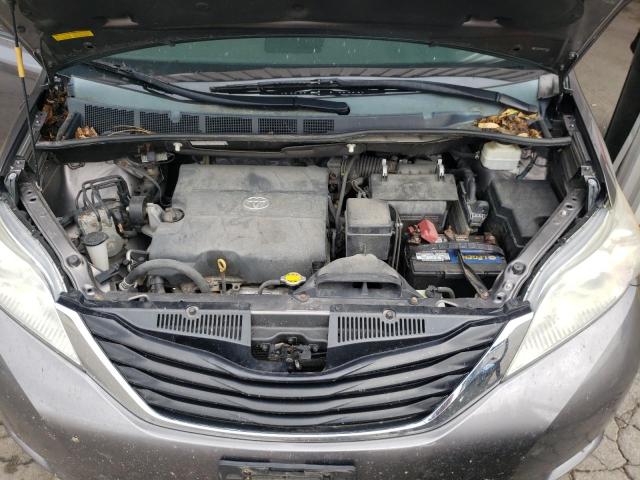 Photo 7 from auction – 2013 TOYOTA SIENNA LE with VIN 5TDKK3DC4DS347049