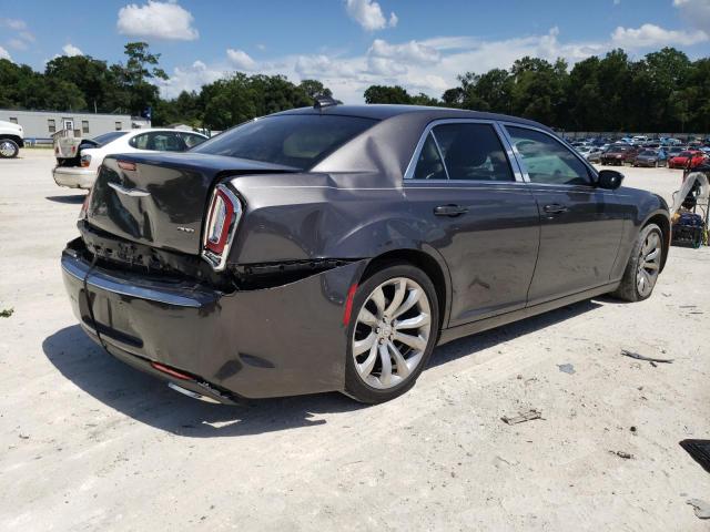 Photo 4 from auction – 2019 CHRYSLER 300 TOURIN with VIN 2C3CCAAGXKH612375
