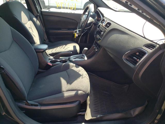 Photo 5 from auction – 2013 CHRYSLER 200 LX with VIN 1C3CCBAB4DN735898