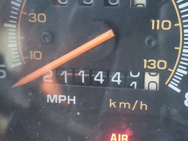 Photo 8 from auction – 1995 CHEVROLET G20 with VIN 1GBEG25K9SF164374