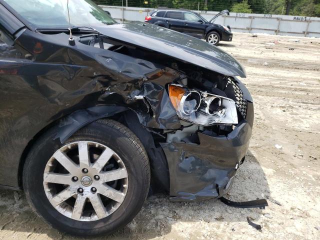 Photo 9 from auction – 2011 CHRYSLER TOWN & COU with VIN 2A4RR8DG2BR781710