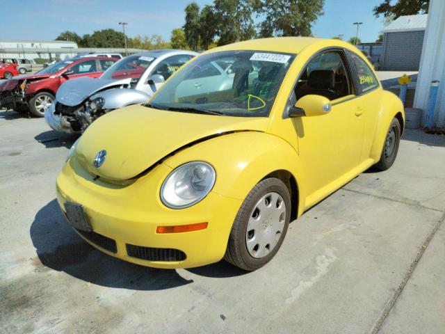 Photo 2 from auction – 2010 VOLKSWAGEN NEW BEETLE with VIN 3VWPG3AG8AM008155