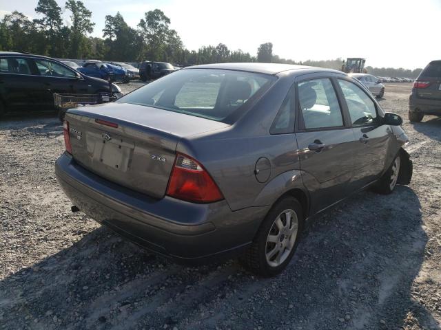 Photo 4 from auction – 2005 FORD FOCUS ZX4 with VIN 1FAFP34N75W316938