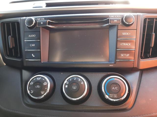 Photo 9 from auction – 2018 TOYOTA RAV4 LE with VIN JTMBFREV5JD251736