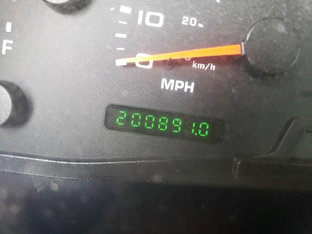 Photo 8 from auction – 2004 FORD EXCURSION with VIN 1FMNU41L84ED58624