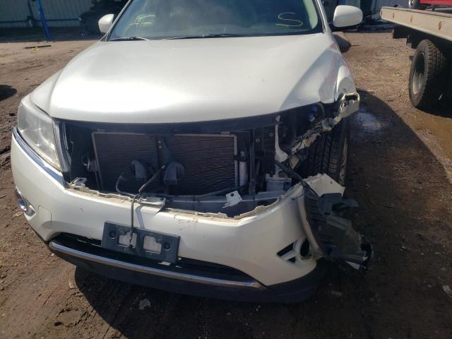 Photo 9 from auction – 2015 NISSAN PATHFINDER with VIN 5N1AR2MM6FC670058