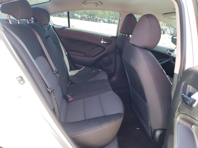 Photo 6 from auction – 2016 KIA FORTE LX with VIN KNAFX4A6XG5613415