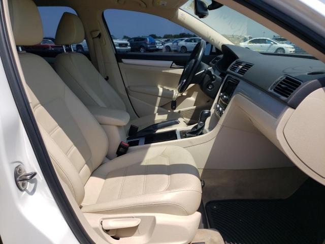 Photo 5 from auction – 2012 VOLKSWAGEN PASSAT SE with VIN 1VWBN7A38CC095810