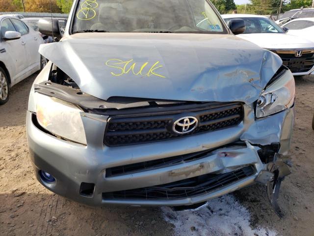 Photo 7 from auction – 2007 TOYOTA RAV4 with VIN JTMBD33V575107533