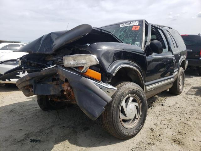 Photo 2 from auction – 2000 CHEVROLET BLAZER with VIN 1GNDT13W2Y2338764