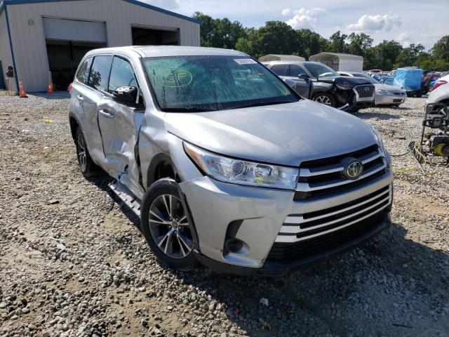 TOYOTA HIGHLANDER 2017 with VIN 5TDZZRFHXHS204263 - Photo from auction