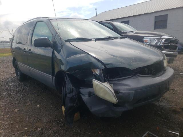 Photo 1 from auction – 2001 TOYOTA SIENNA LE with VIN 4T3ZF13C01U385994