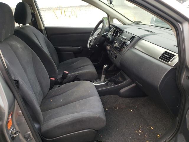 Photo 5 from auction – 2009 NISSAN VERSA S with VIN 3N1BC13E89L490414