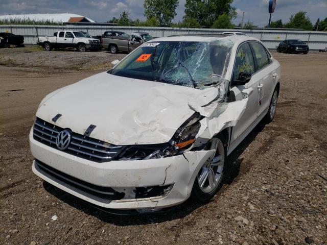 Photo 9 from auction – 2015 VOLKSWAGEN PASSAT SEL with VIN 1VWCV7A3XFC027016